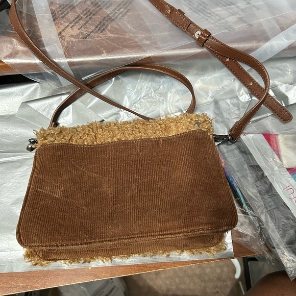 Steve Madden Bkate Brown Camel Faux Fur Crossbody Bag - "Beatrice" - Picture 4 of 16